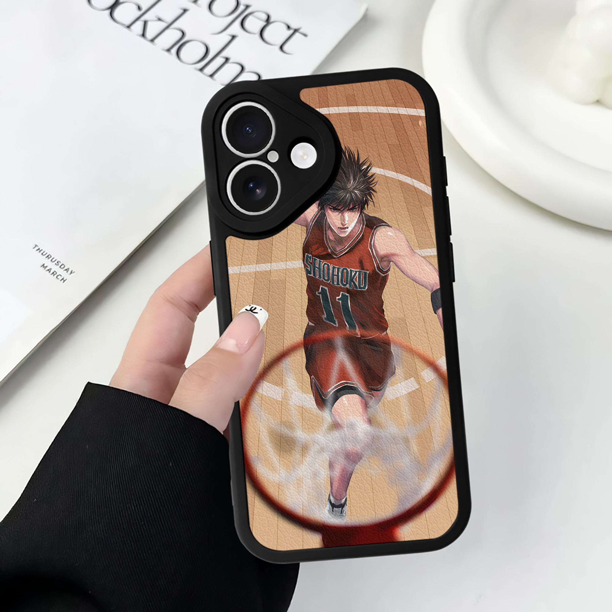 （画像用） SLAM DUNK／スラムダンク 【iPhone 16シリーズ対応】シリコンスマホケース（レザー調） 材質：シリコン